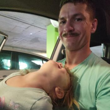 Babysitting job in Clarksville: babysitting job Brady