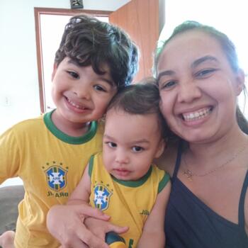 Babysitting job in Serra: babysitting job Bhrenda
