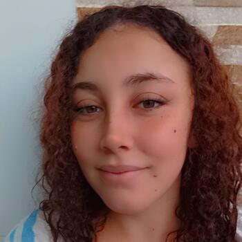 Babysitter Sorocaba: Karolaine