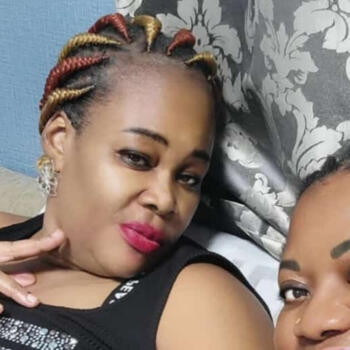 서울특별시에 있는 베이비시터: Ndagire