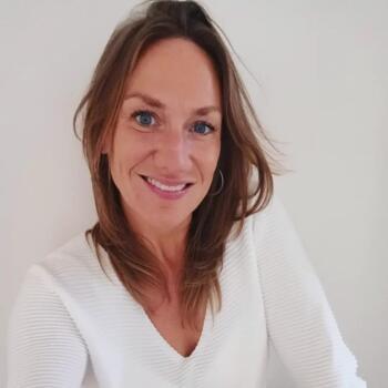 Babysitter Job in Zedelgem: Babysitter Job Julie