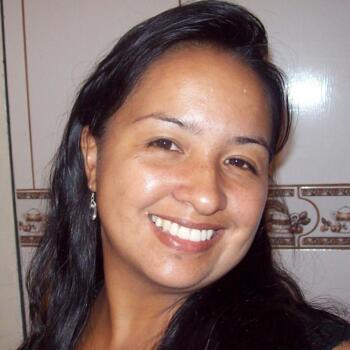 Babysitter Canoas: Valeria