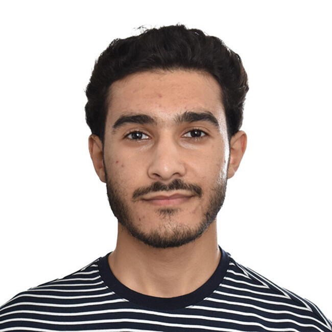 Babysitter in Orsay: Aziz