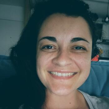 Babysitter in Florianópolis: Bruna