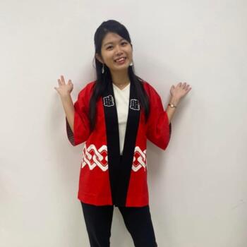 Babysitter in Rockhampton: Aoi