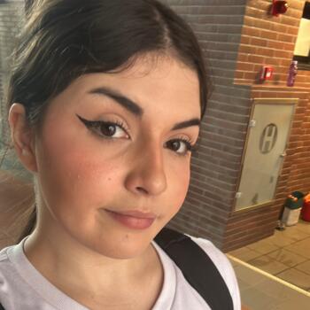 Babysitter in Belford Roxo: Rafaela