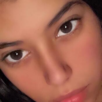 Baby-sitter Doubs: Mariam