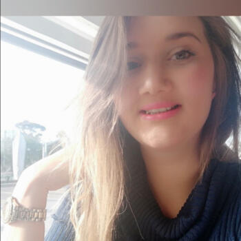 Babysitting job in Linz: babysitting job Emna