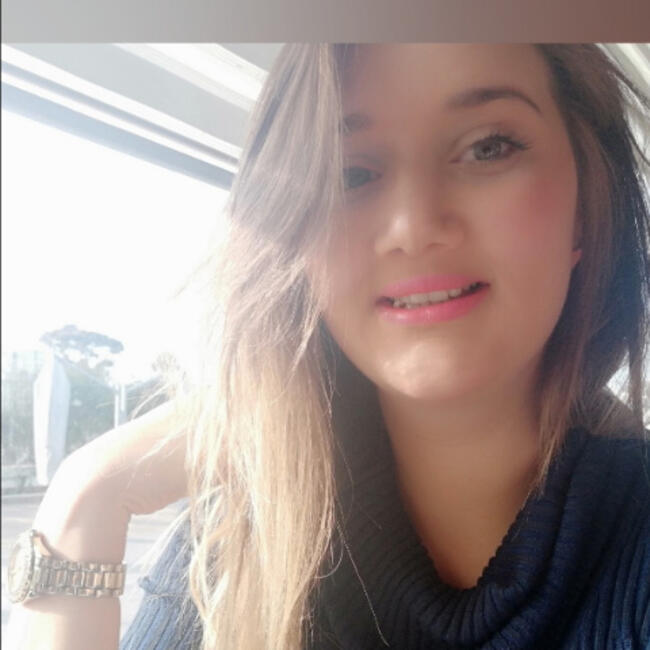 Babysitter Job in Linz: Emna