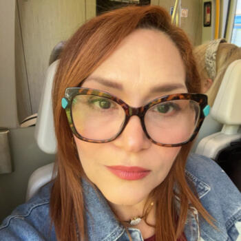 Babysitter in Irun: Lorena