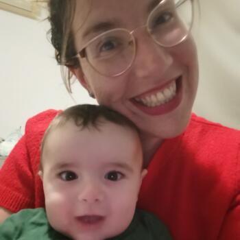 Trabajo de canguro en Vilovi de Oñar: trabajo de canguro Sandra