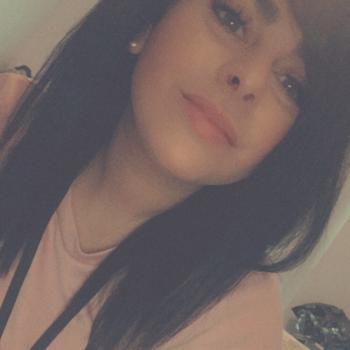 Babysitter in Folkestone: Jasmin