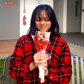 Babysitter in Singapore: Galadriel Ng