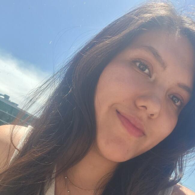 Babysitter in Quito: Abi