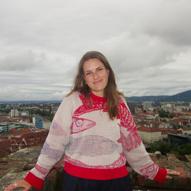 Babysitter in Oosterzele: Lore