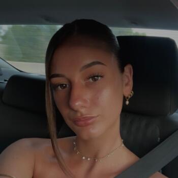 Babysitter in Sydney: Méline