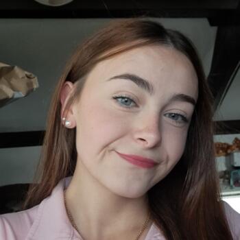 Babysitter in Bray-sur-Seine: Océane