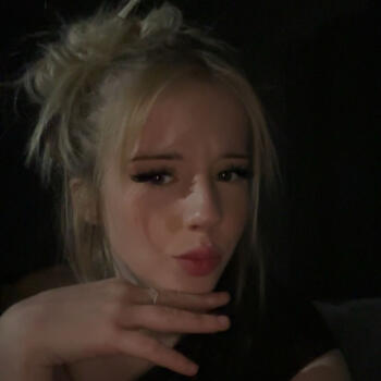 Babysitter in Bretagne-de-Marsan: Louna