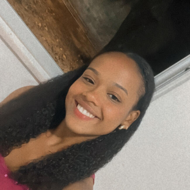 Babá em Varginha: Lauriene