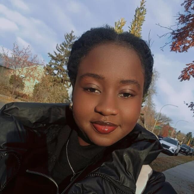 Babysitter in Edmonton: Mbodze