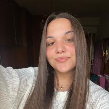 Babysitter in Oviedo: Lucia