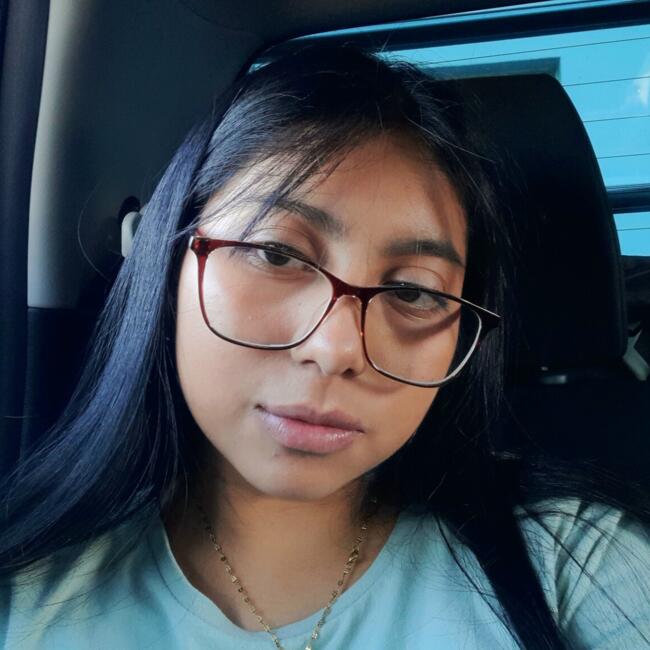 Babysitter in Ciudad Arce: Gabriela