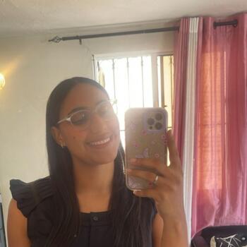 Babysitter in Santo Domingo Oeste: Melissa