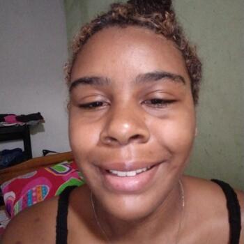 Babysitter in Taubaté: Beatriz