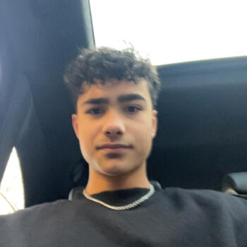 Babysitter in Bristol: Rishi