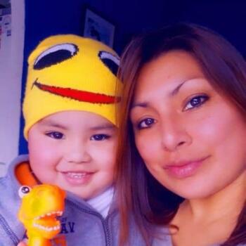 Babysitter in San Fernando: Pilar
