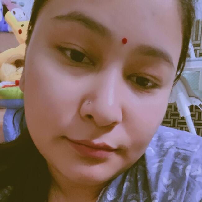 नई दिल्ली में बेबीसिटर: Karuna