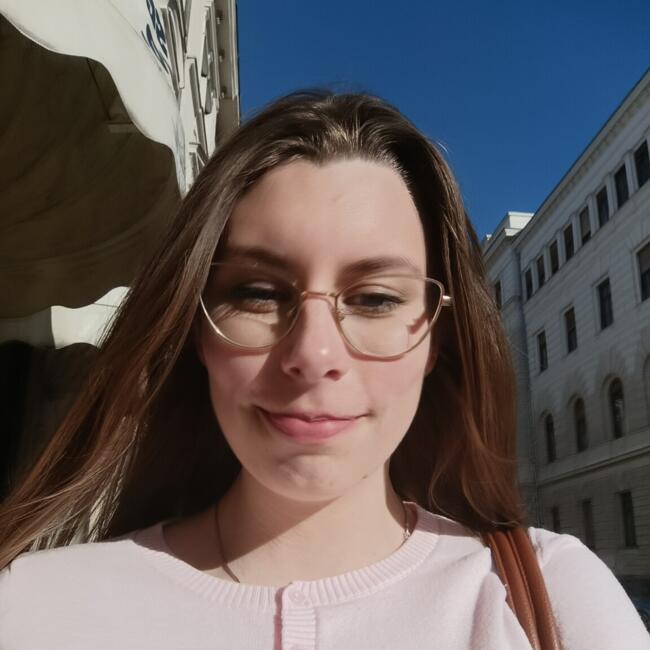 Babysitter in Nova Gorica: Čarna