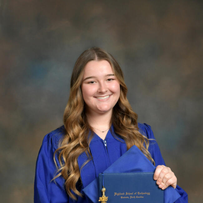 Babysitter in Dallas (North Carolina): Ava