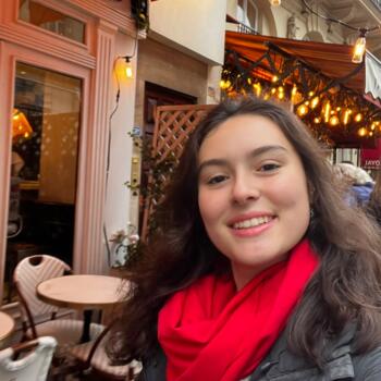 Babysitter in Montevideo: Luana