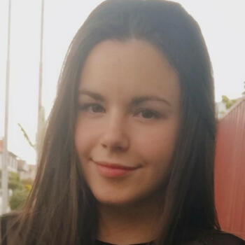 Babysitter em Vila Nova de Famalicão: Bruna