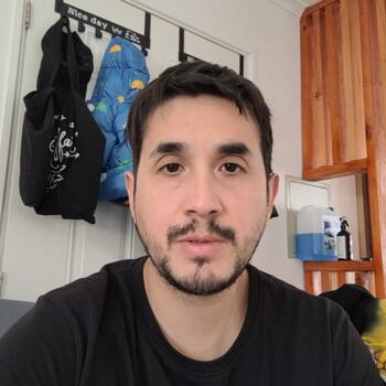 Babysitting job in Santiago: babysitting job Javier