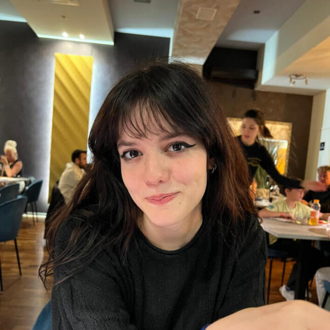 Babysitter in Bari: Coryn