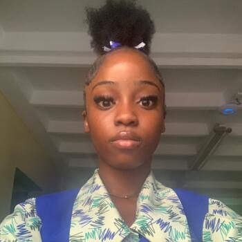 Babysitter in Kingston: Kebra