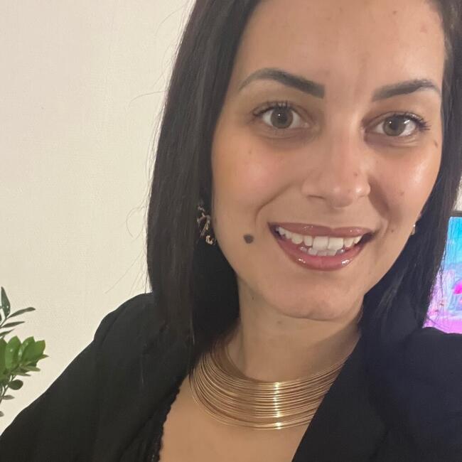 Babysitting job in Champs-sur-Yonne: Morgane