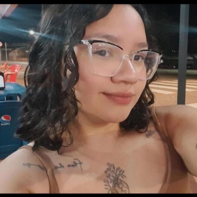 Babysitter in Cascavel: Iana