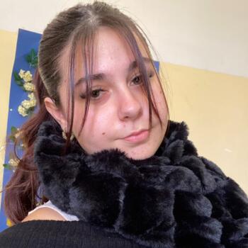 Babysitter in Aprilia: Viola