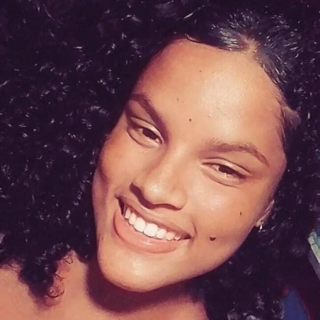 Babysitter in Salvador: Joana