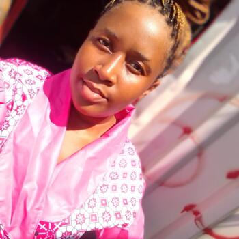 Nanny in Grabouw: Sinenhlanhla