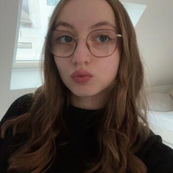 Babysitter in Amiens: Emma