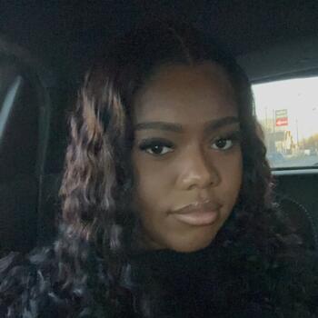 Babysitter in Nemours: Eunice