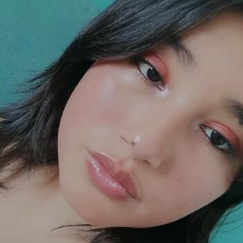 Babysitter in La Puebla del Río: Yadira