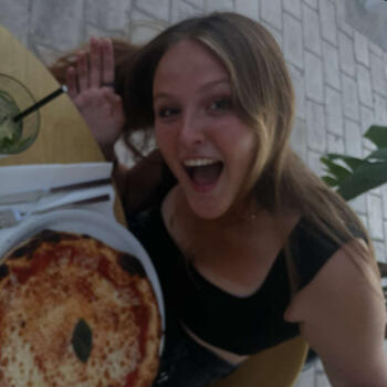 Babysitter in Nice: Léa