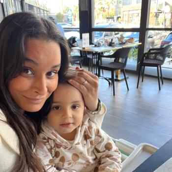 وظيفة جليسة أطفال في مراكش: فرص عمل كجليسة أطفال Amel