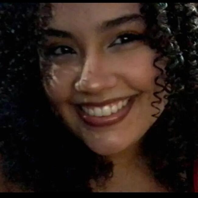 Babysitter in Parnaíba: Cris Kelle