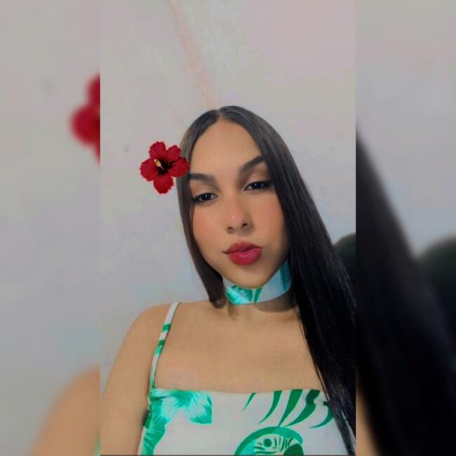 Babysitter in Uberlândia: Deborah